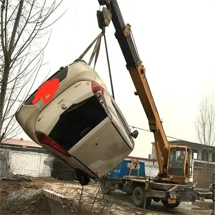 湖滨随时待命，吊车24小时道路救援服务全解析