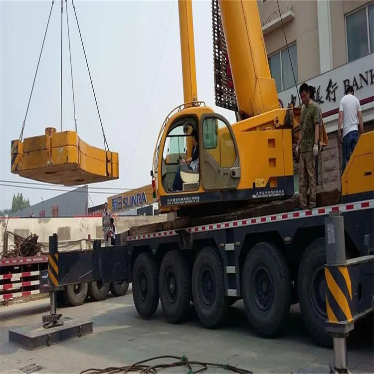 湖滨当地吊车出租|机器吊装|75吨|工厂搬迁服务